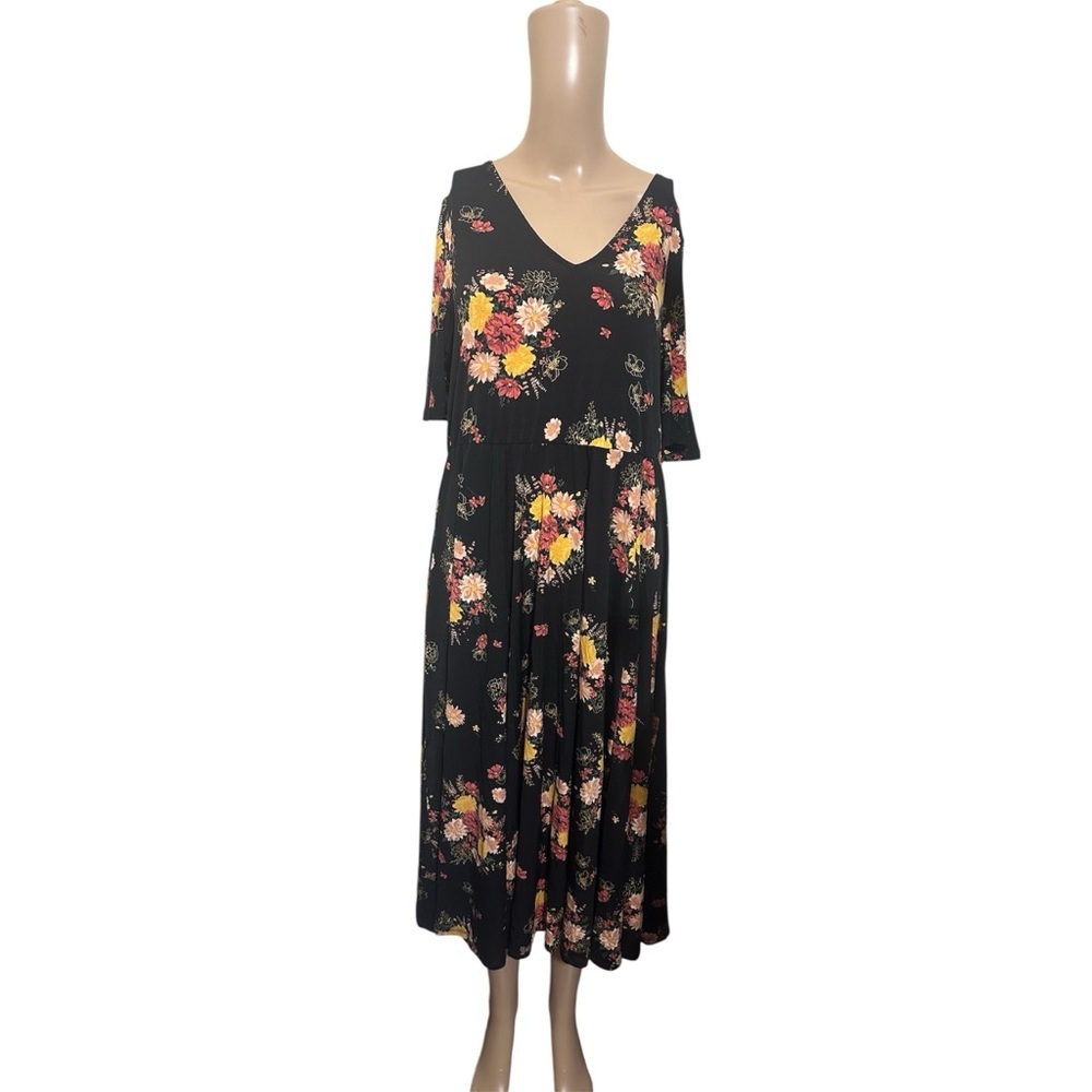 Torrid Black Floral Midi Dress - Picture 5 of 6